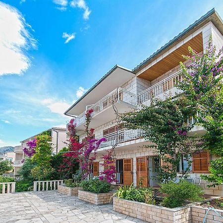 Triple Room Brela 2752A Zewnętrze zdjęcie