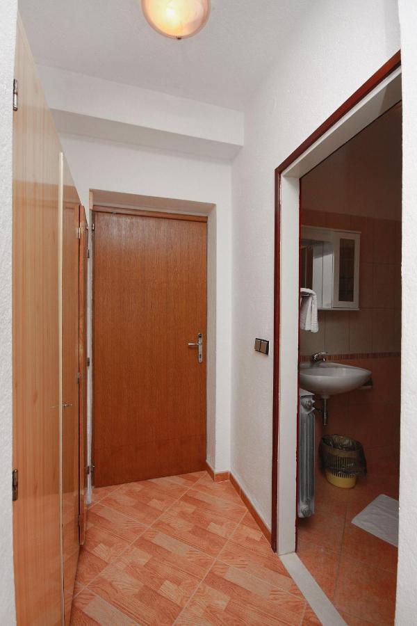 Triple Room Brela 2752A Zewnętrze zdjęcie